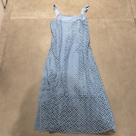 Miguelina Blue Lace Dress - Picture 5 of 5